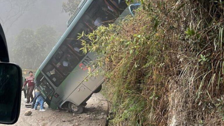 Mexicanos-accidente-Peru