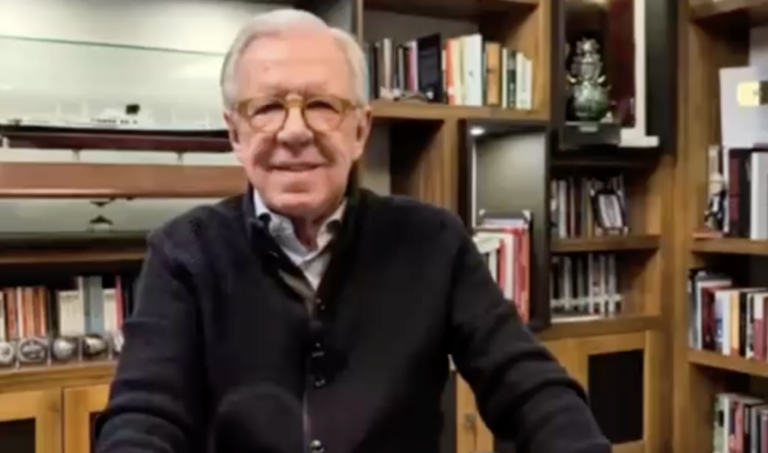 2057a7cc7822485db61d220efeb08e3d