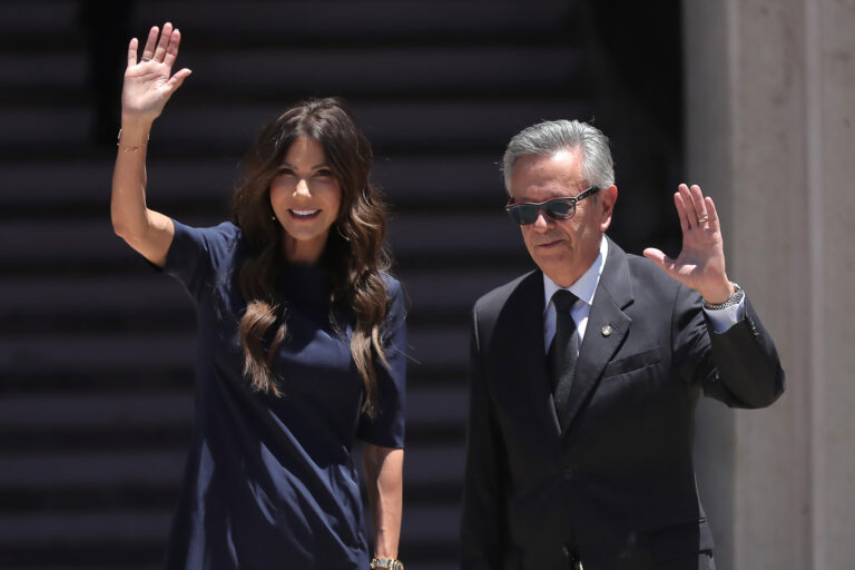 25174f1778254490ad1fb549dd211a3f