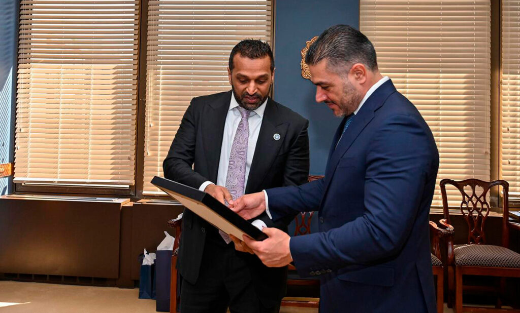 8330d582f75e466991851c36c46ebd26