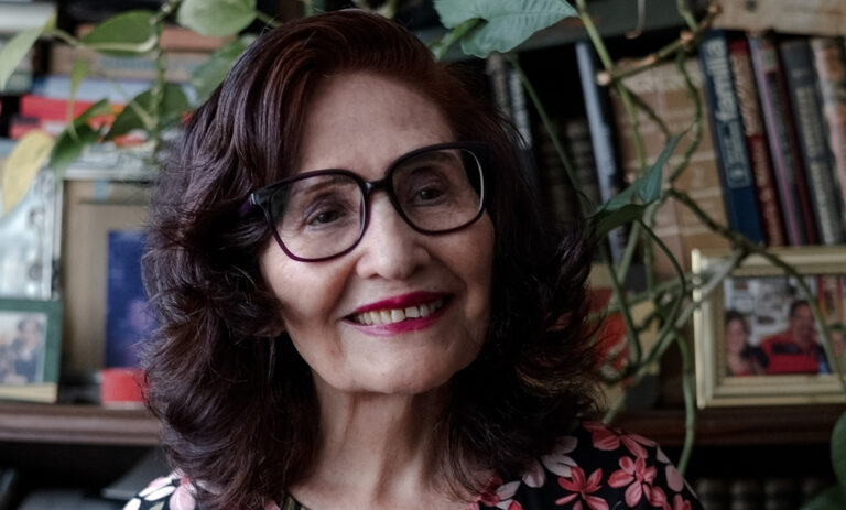 977a985f11494b24b70e9f3c8b544045