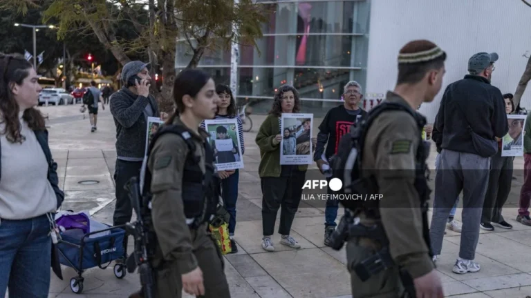 99d761b138dd4f21980b85cf72a20d2b