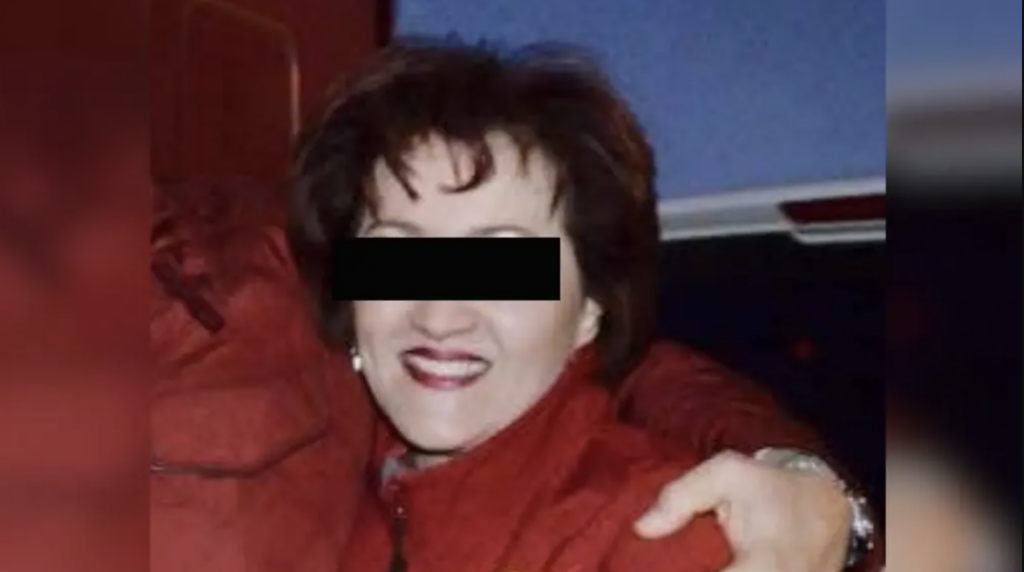 b812f9a996b24f83b6a2ef2a4d4c5ad5