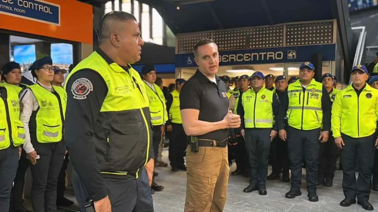 bb099687795d4e2391183bb73044d70a