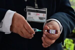 e76fd3f3cdbd4d429d78cc7e06a24992