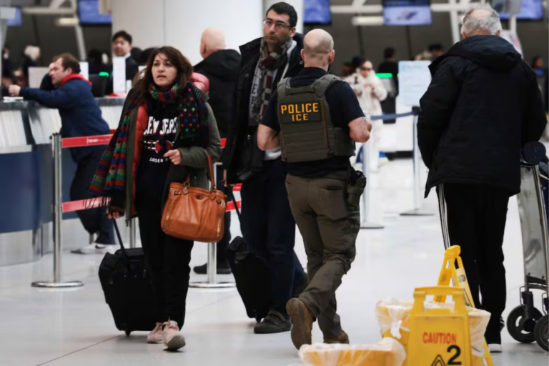 ea8e6cf4c9dd4814a9e2af7db7c6617f