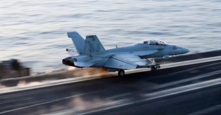 0551bcca53ae4f8192edd904a701752b