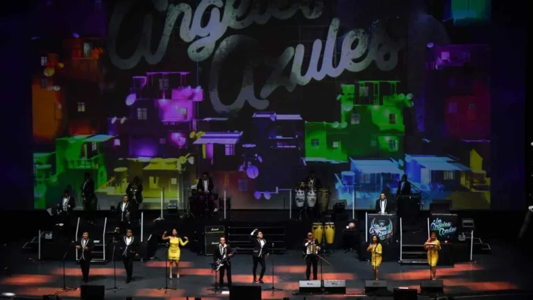 27edf39a7bb64248baafa3284d733c44