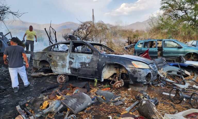 489406d7560344298fda00a42b936aae