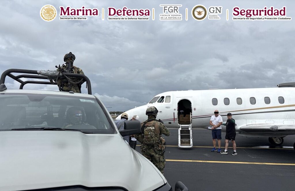 560c241a95cf493fb7c25d4b2e8260ef