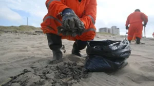 7e044873e1924eefbf747ef810894541