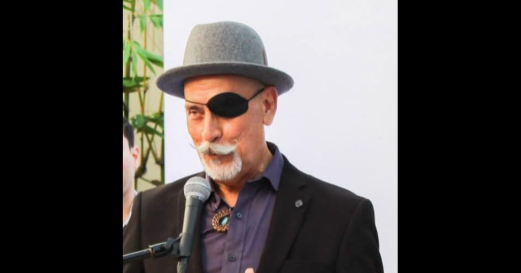 db4239ec7b9b40e38b45516f8d33b014