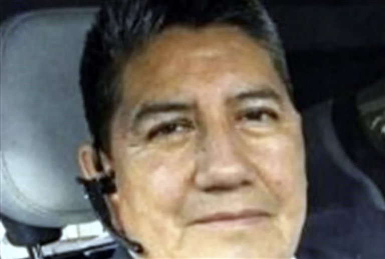 e993dc372ce74a85ba401494b5b1556d