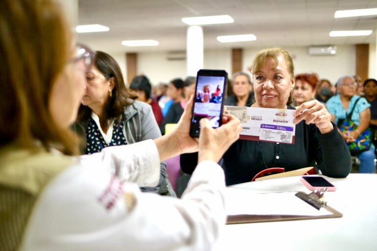 f7157b1572e041a5ba61a281fdd8bfef