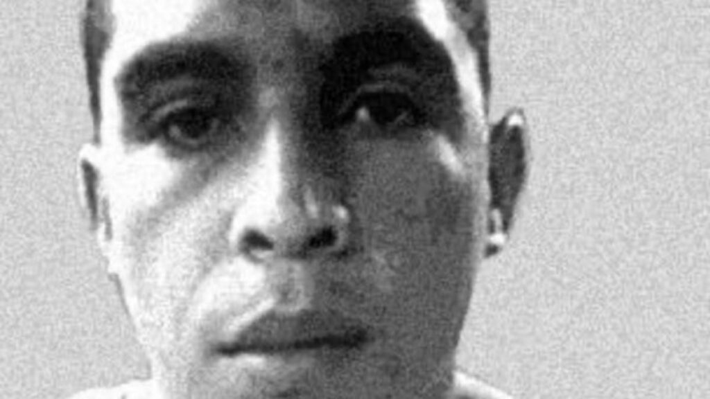 17fa323f113e4e17839fcb367c5fc9f4